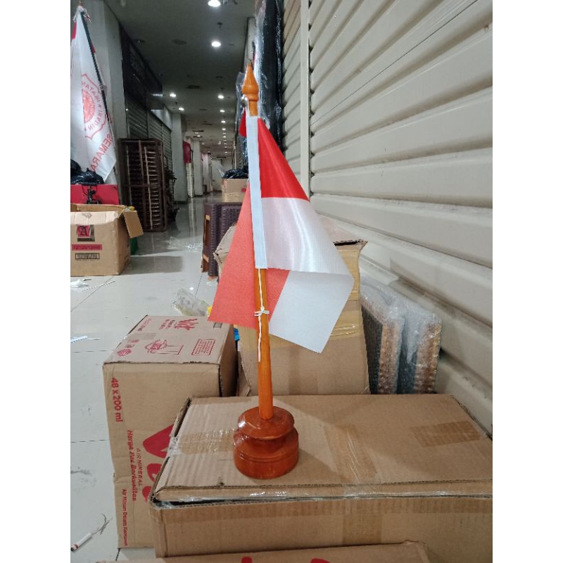 

Tiang meja vandel+bendera indonesia