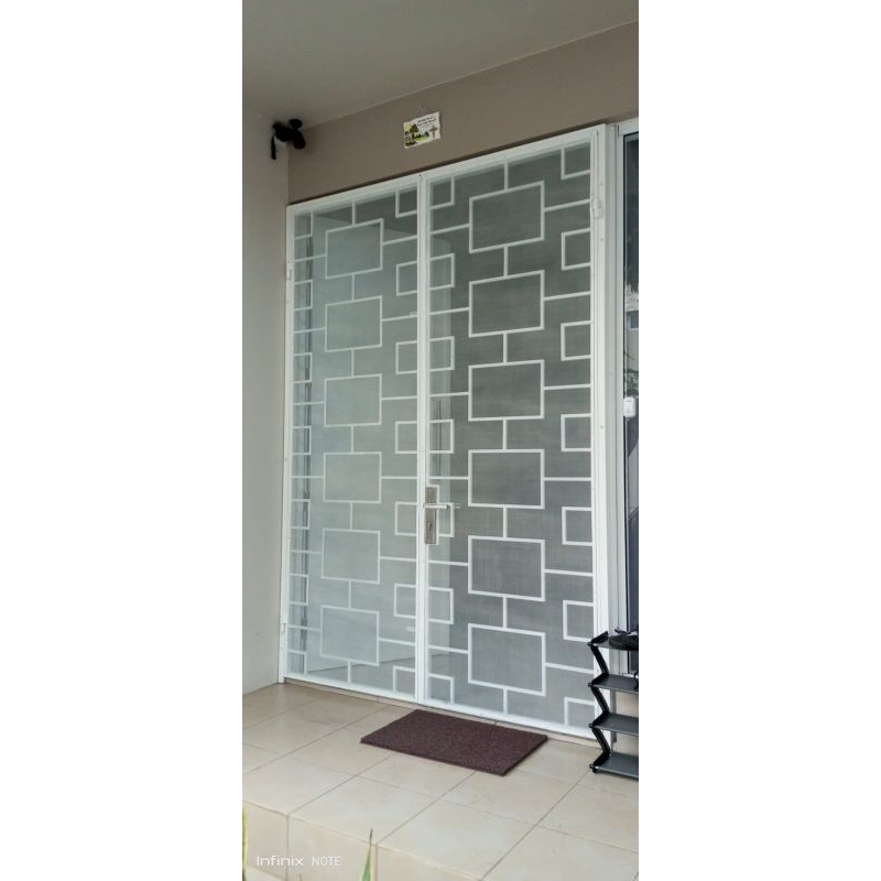 pintu kawat nyamuk besi