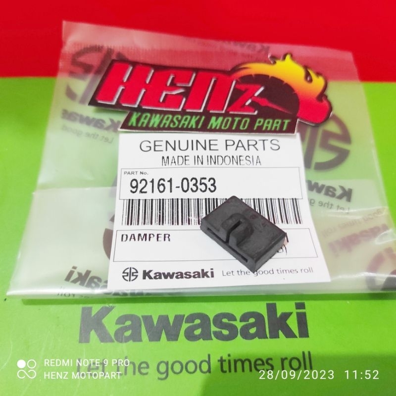 karet sayap Shroud srod body kempol kawasaki ninja r ninja ss