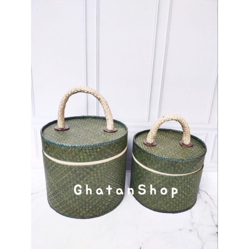 

TEMPAT TOPLES ANYAMAN PANDAN BULAT