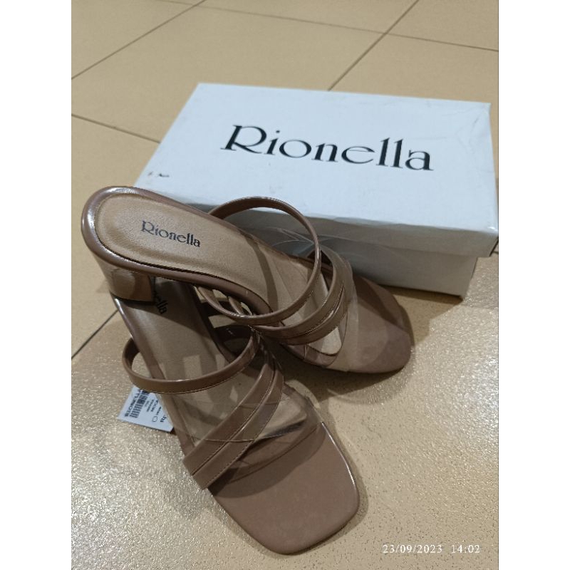 New Sale Rionella Sandal wedges Size 38