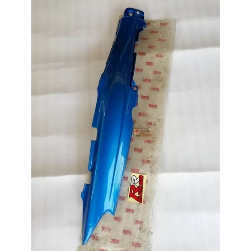 cover body bodi belakang samping kanan original ori yamaha F1zr f1z r fizr biru muda bc3 4us