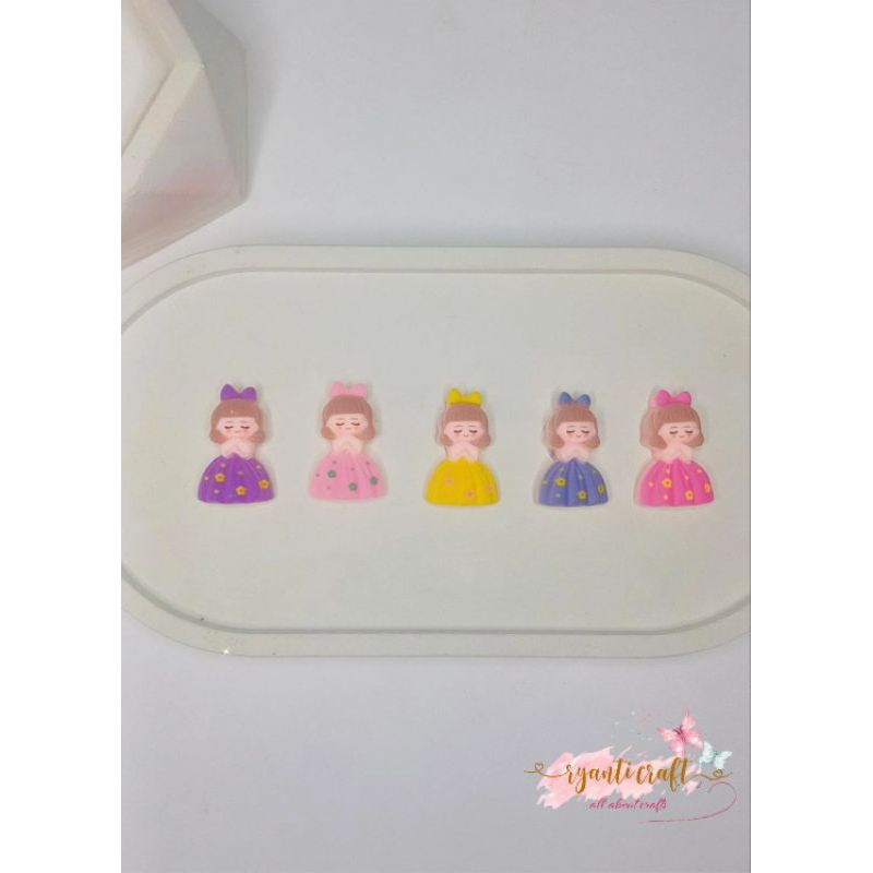 Clay resin princess (10pcs)