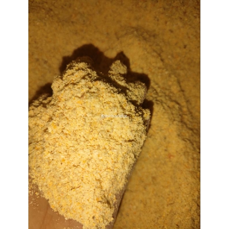 Pakan Ayam Dedak Jagung/Gesar Kecil dan Besar Untuk Pakan Ayam 1 Kg Termurah