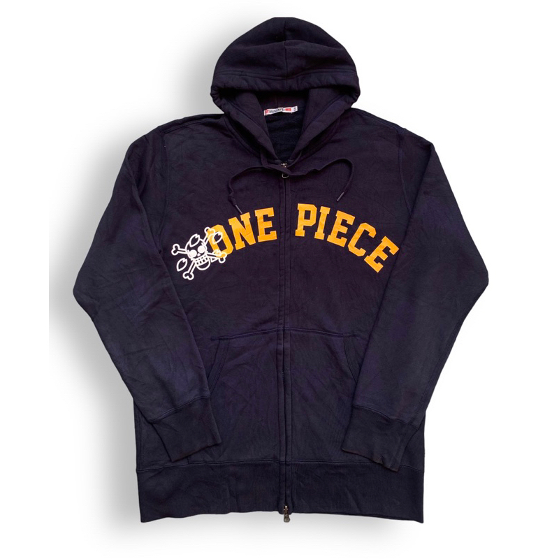 hoodie uniqlo x one piece