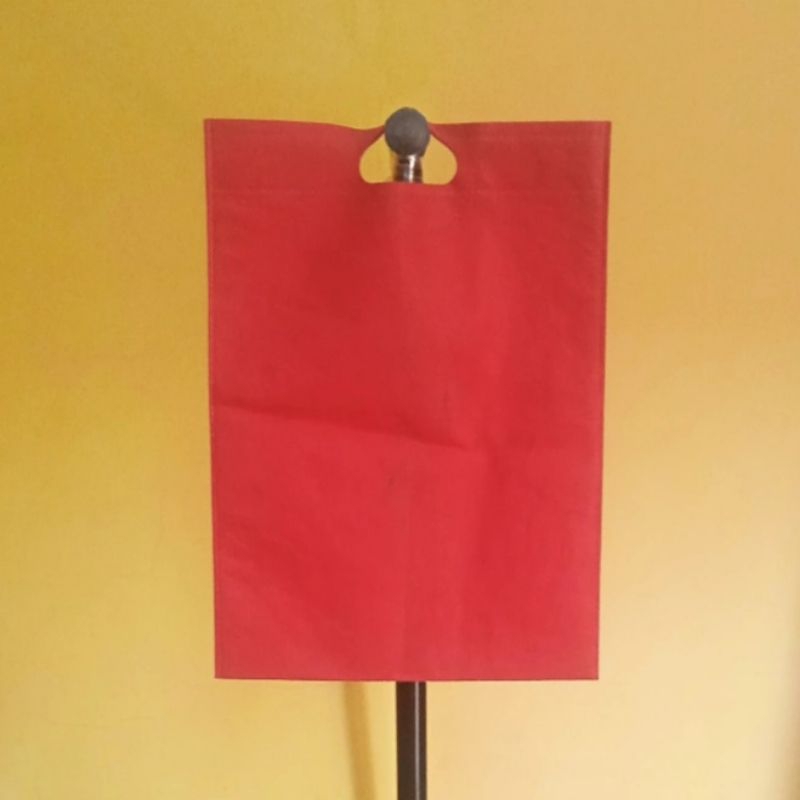 

tas goodie bag - merah polos (preloved)