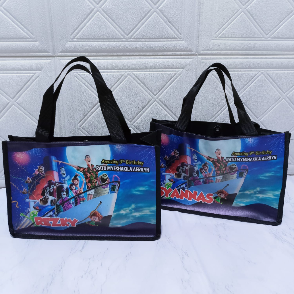 

HANDBAG MAGNET CUSTOM GOODIEBAG SOUVENIRULTAH MERCHANDISE MURAH