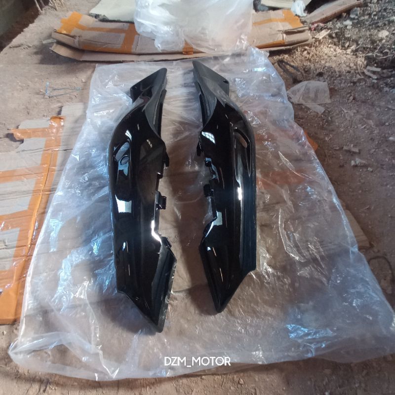 cover body belakang kawasaki ninja rr old lama blank belum cet original