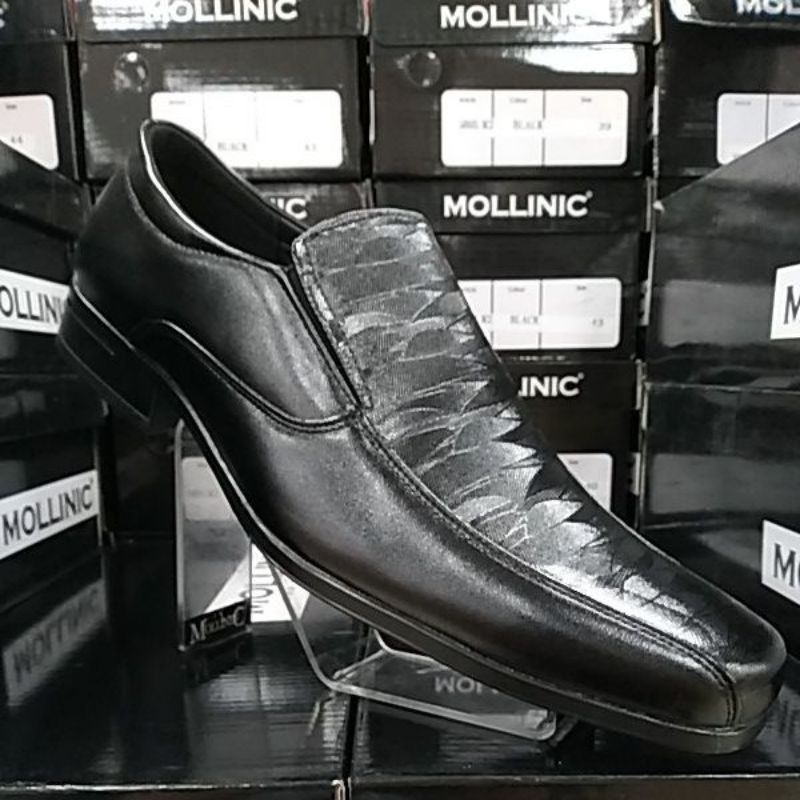 MOLLINIC//SEPATU FORMAL PRIA//SH610