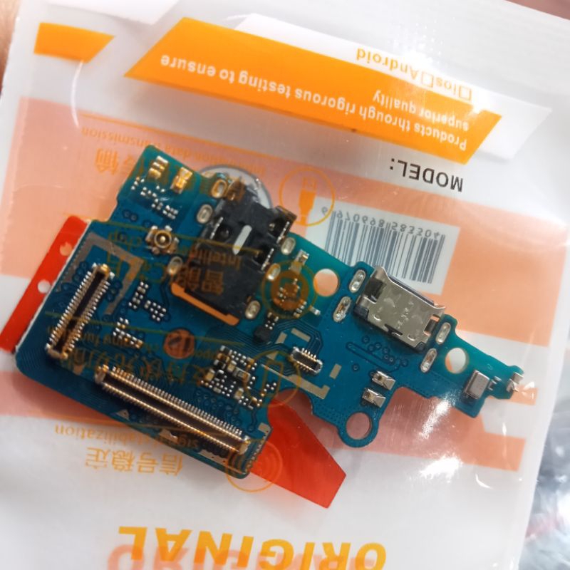 Papan Konektor Charger Pcb Cas Samsung A70 2019 Pcb konektor charger A705