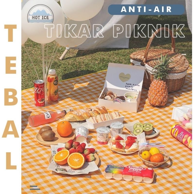 TIKAR PANTAI / TIKAR PIKNIK LIPAT BAHAN PLASTIK 200 x 200 CM WATERPROOF