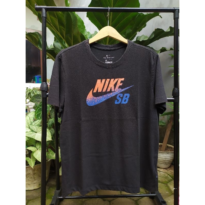 Kaos Nike SB X NBA