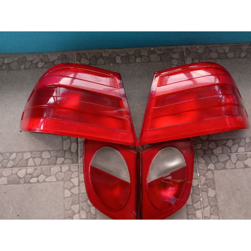 stoplamp lampu belakang Mercy w210