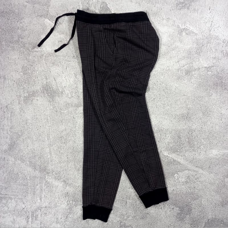 Uniqlo Tartan Sweat Jogger Pants || Celana Jogger Uniqlo Tartan