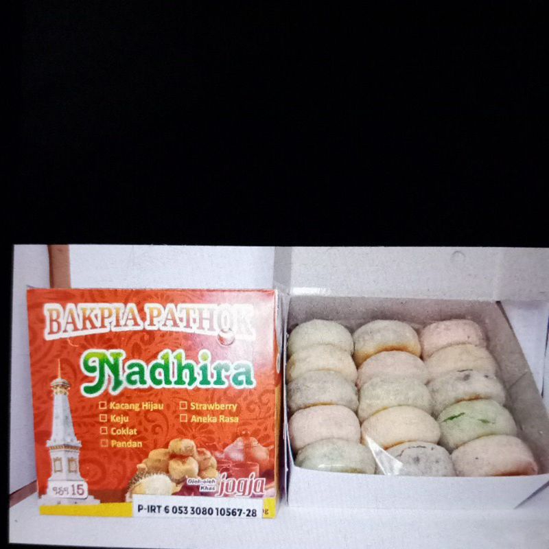 

BAKPIA NADHIRA