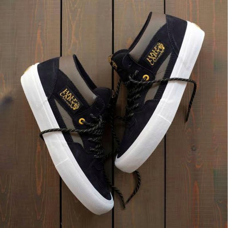 VANS HALF CAB PRO MILITARY BNIB RESMI
