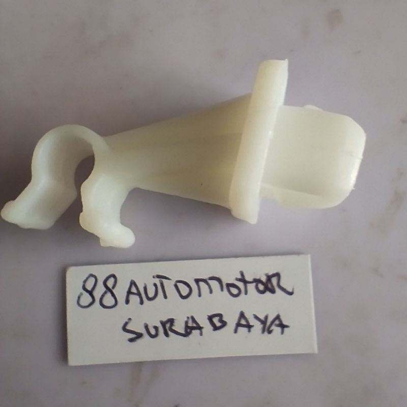 DUDUKAN TIANG KAP MESIN AVANZA XENIA klip tiang kap mesin avanza xenia