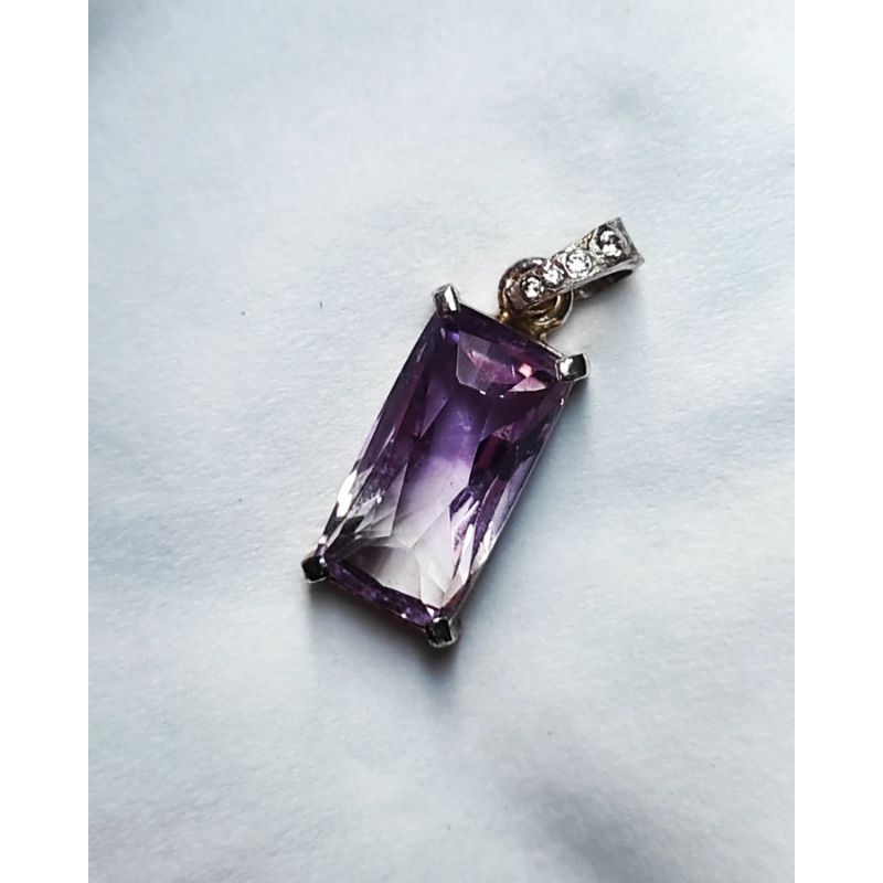 LIONTIN KECUBUNG NATURAL BORNEO KALIMANTAN, LIONTIN KECUBUNG UNGU