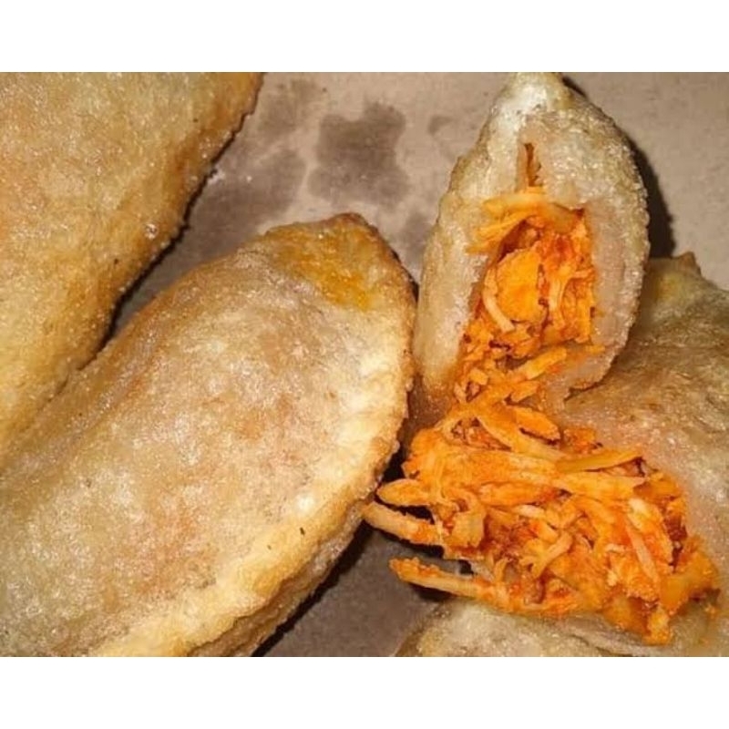 

Cireng Isi Ayam suwir pedas Baso pedas Keju