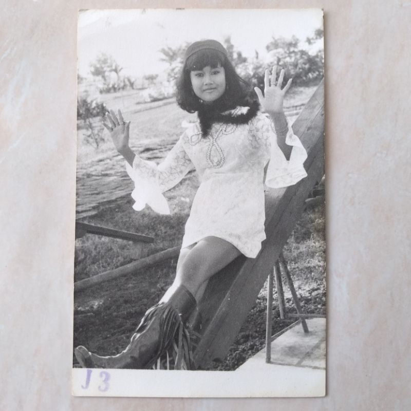 Foto Kuno Lawas Jadul Artis Anita Tourisia 1970 an - YN721