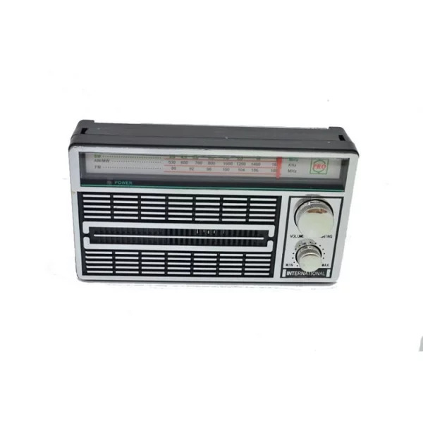 Radio Kecil Jadul Portable International 3 Band AM FM SW Bisa Colok atau Baterai