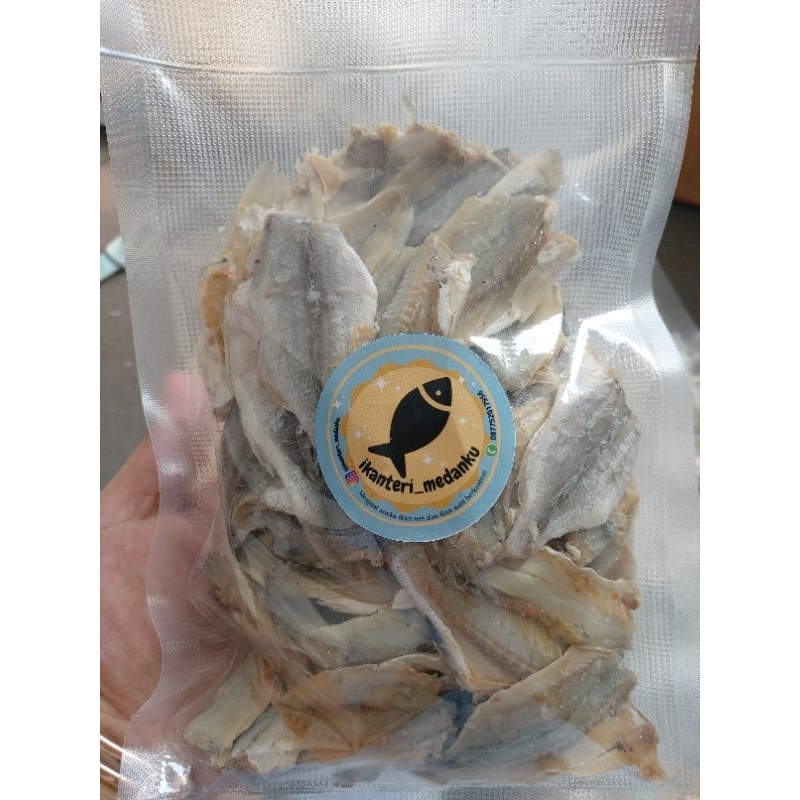 

ikan asin belah tanpa kepala 100gr