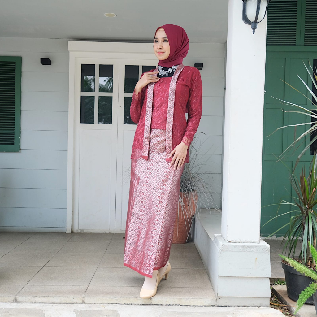 Setelan kebaya Kutubaru songket / setelan kebaya pesta