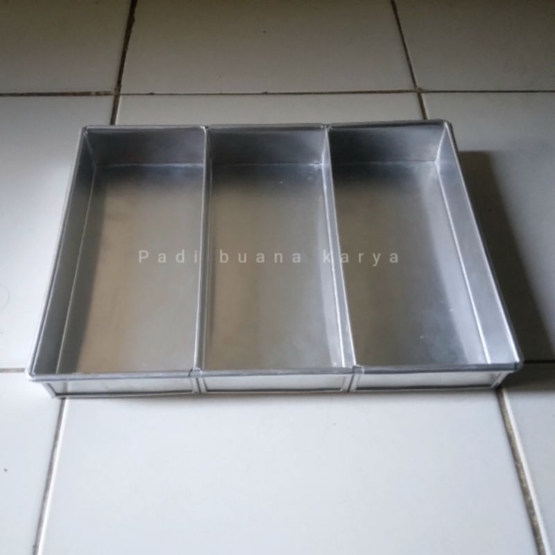 loyang lapis surabaya sekat 3 super tebal ukuran 22x30 24x30 26x30