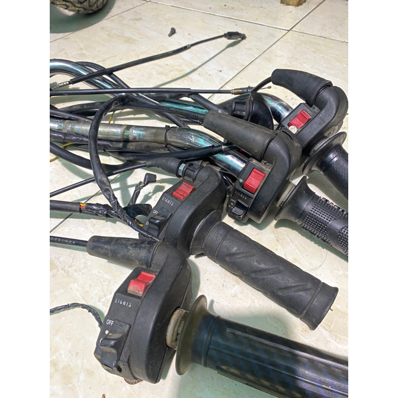 HOLDER KANAN SAKLAR KANAN GAS SPONTAN NINJA R SS RR OLD NEW CBU ZX ORIGINAL COPOTAN