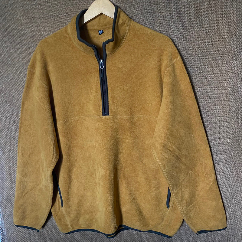 Uniqlo Fleece Half Zipped Mustard Jacket Man