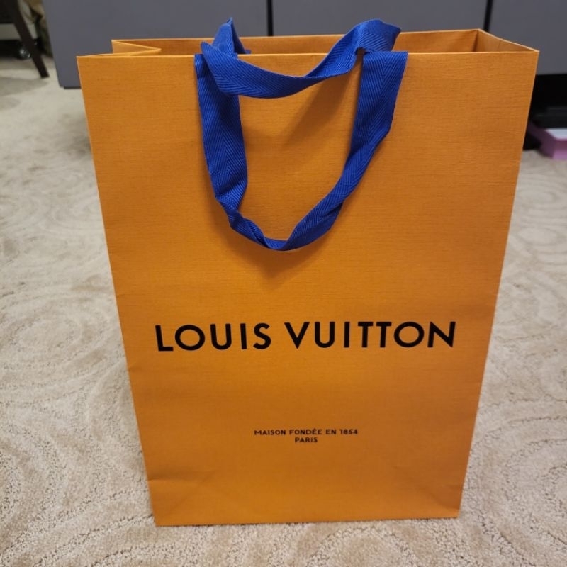 

paper bag original Louis Vuitton