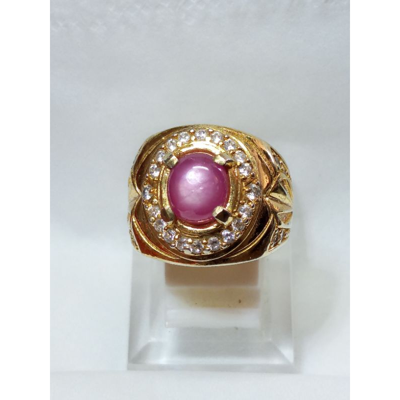 batu permata ruby