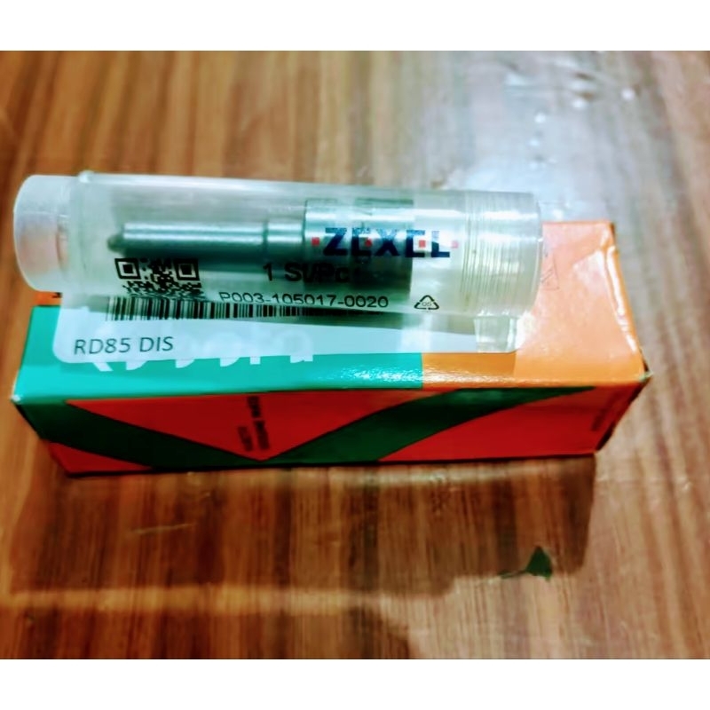 PROMO , Sparepart diesel kubota  ,  part Nozzle kubota RD 85 DIS -2S  , 5 lubang  88mm