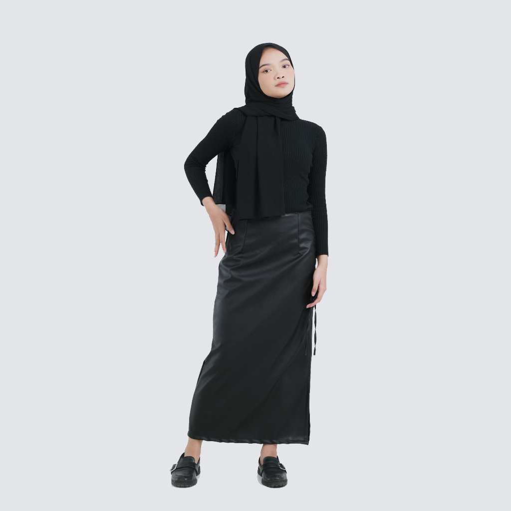 Rok Kulit Leather Skirt Hijab Model Serut Panjang - Hitam