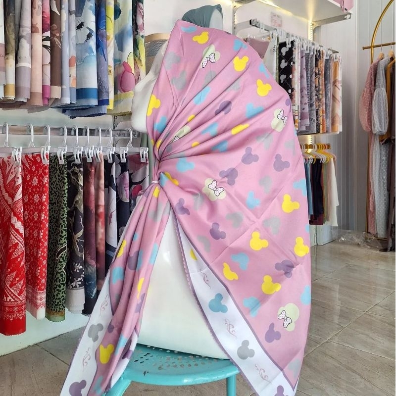 NUANSA PINK hijab segiempat denay voal motif semarang