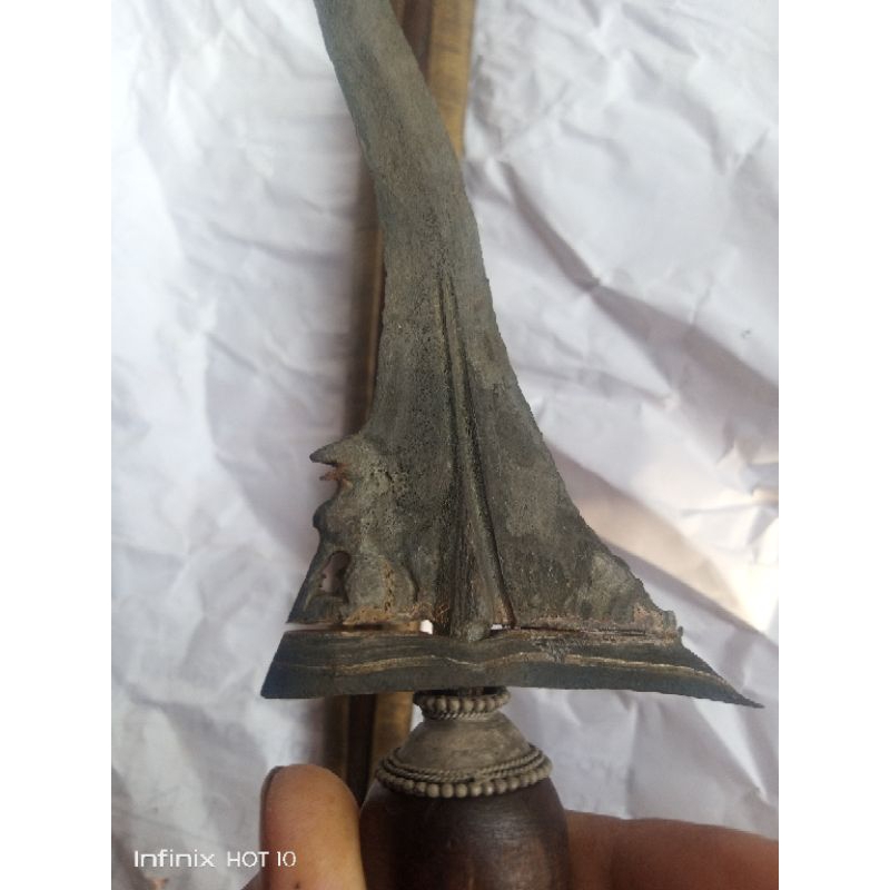 pusaka keris singo barong