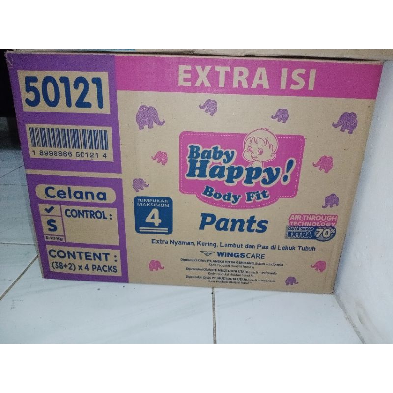 baby happy satu karton UK S38+2 isi 4 ball/pampers murah 1 karton