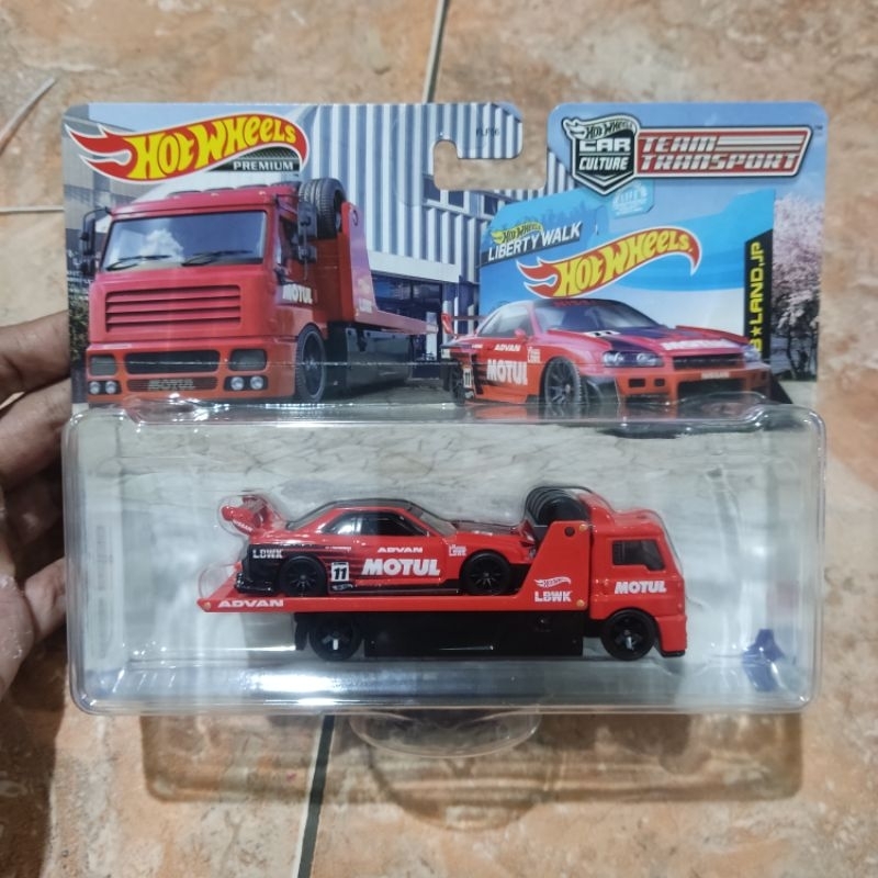 Hot Wheels Team Transport LBWK Nissan skyline R34 team Transpprt Motul