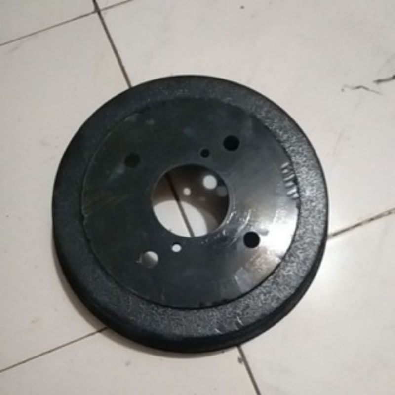 Tromol bekang Avanza, Xeniia original