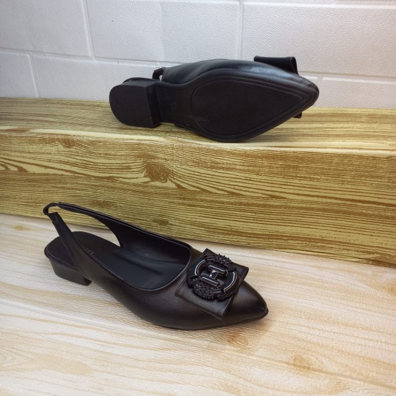 sepatu pansus wanita karet belakang