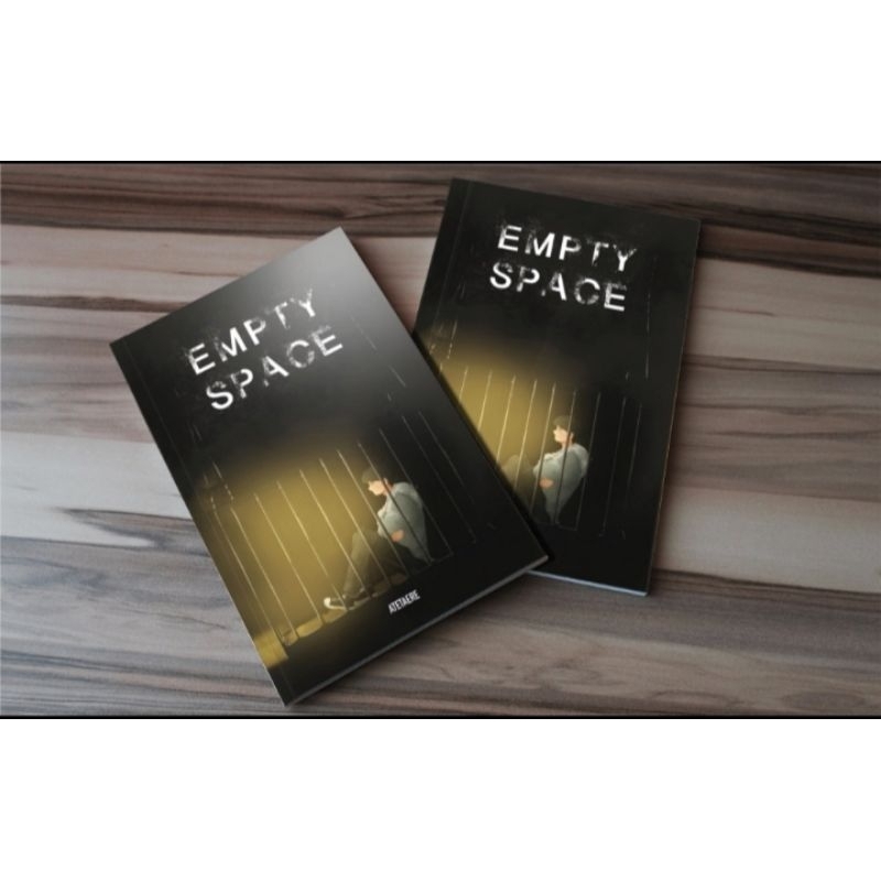 

FANBOOK EMPTY SPACE HARDCOVER TAEKOOK