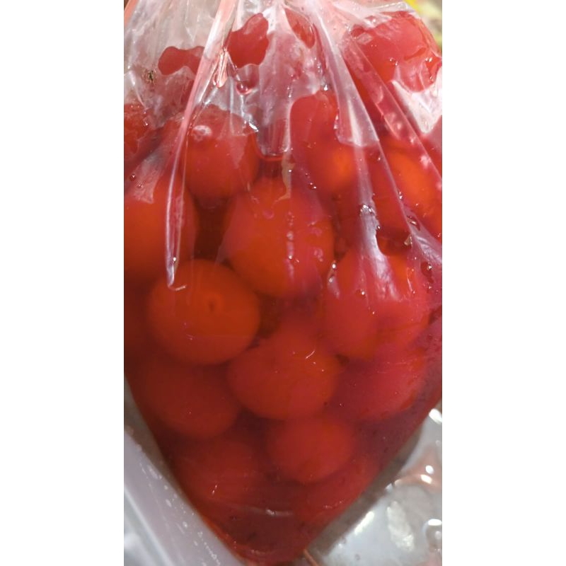 

Cherry merah TANPA Tangkai per 10pcs
