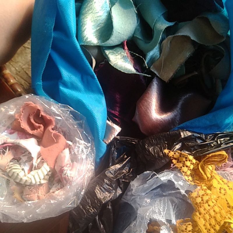 perca sisa kain bahan mix kiloan