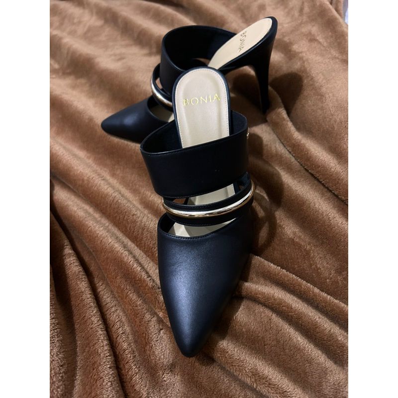 bonia heels original