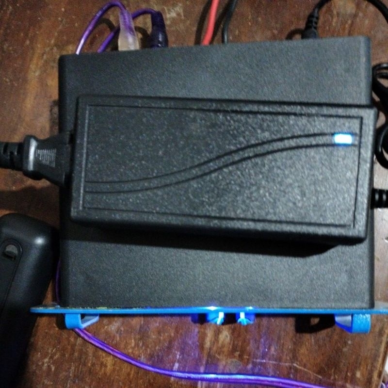power suplay/adaptor 12 volt 5 amper