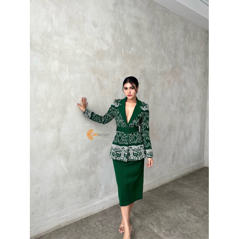 IKI TENUN  /NARA BLAZER TENUN