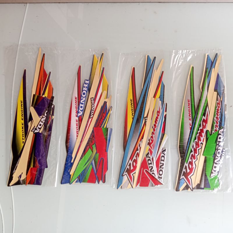 striping sticker Honda Karisma 2002 2003