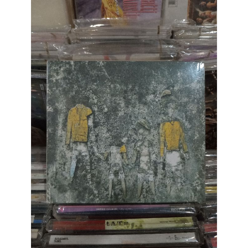 CD Original Melancholic Bitch - Nkkbs Bagian Pertama