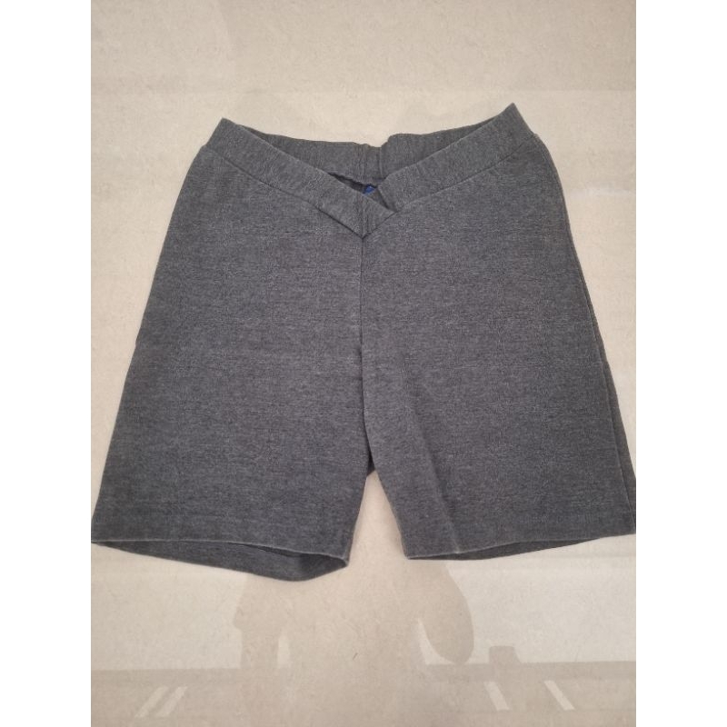 Celana olahraga preloved