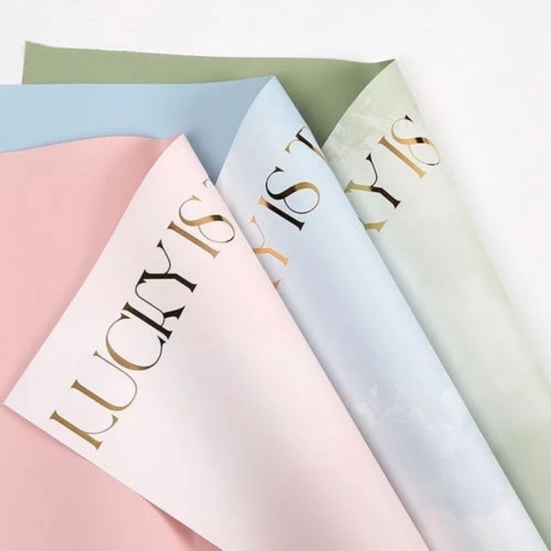 

kertas bunga motif lucky is to have you